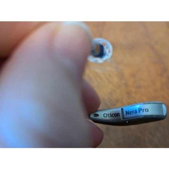 Oticon Nera Pro Hearing Aids, Left & Right Ears BTE Silver BT Untested As Is L R - Picture 9 of 12